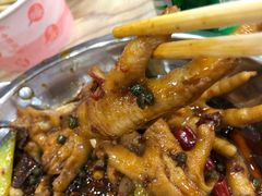 干锅姜辣凤爪-江城燕子大排档(江汉路步行街店)