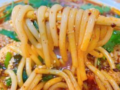 加冒加臭豆腐小碗米线-铁朋小锅米线(玉川巷店)