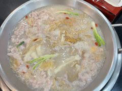 -老来福·非遗酸汤兔(凯旋路店)
