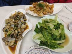 -覃记海鲜美食餐厅