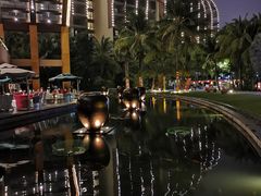 -三亚湾海居铂尔曼度假酒店