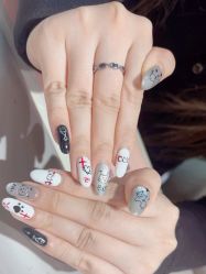 -丽心自助美甲美睫