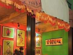 -香巴拉云南餐厅(华莱坞店)