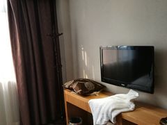 -雍村饭店(西安钟楼大差市地铁站店)