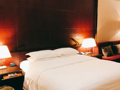 -广州天河希尔顿酒店