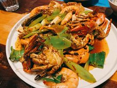 招牌香辣蟹-臻鲜燕海鲜融合餐厅(金陵style店)