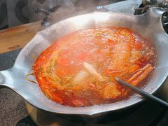 -湊湊火锅·茶憩(南京东路悦荟店)