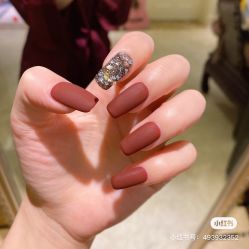 -Pink You美甲洗眉纹绣定制中心