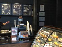 -星巴克臻选(呼和浩特维多利摩尔城店)