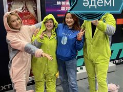 -极限PLAY运动娱乐新世界·团建派对潮玩休闲馆·室内蹦极高空游乐园