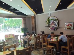 -广合草鸡·泰山炒鸡(温泉路店)
