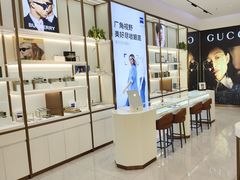 -J-Optical佳视明眼镜·蔡司视觉(青岛金茂览秀城店)