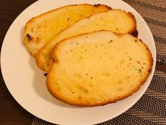 餐前面包双人-明星酒店•FORNETTO佛纳朵意餐厅•披萨•意面(湘隆时代广场店)