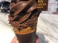 黑巧软冰-GODIVA(美罗城店)
