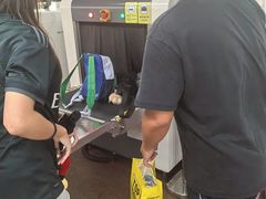 -公园前(地铁站)