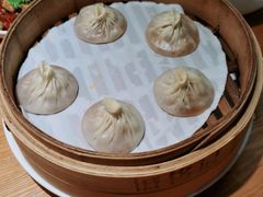 -诚铭记·虾仁汤包·成都小吃(融创店)