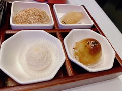 黄桥烧饼-翡翠江南(国贸商城店)