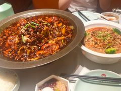 -江城小馆陕南妈妈菜·全球旅行餐厅(钟楼店)