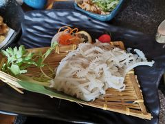 -湊湊火锅·茶憩(南京东路悦荟店)