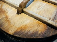 -鱼窝棚柴火铁锅炖(富山屯店)