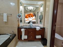 -广州富力丽思卡尔顿酒店