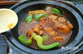 Braised Chicken Thighs with Soy Sauce Flavor