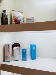 -美肤盾祛痘·问题肌头疗管理中心