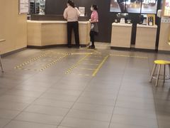 -麦当劳(石坝服务区店)