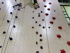 -锐菲特游泳体育健身中心(滨江店)