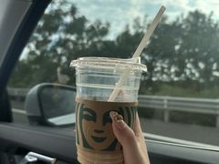 -星巴克臻选(杭州良渚文化村店)