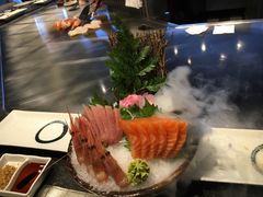 三文鱼刺身-仙桐吉宴铁板烧·精致料理