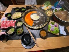 -味舵主重庆火锅(邓尉路店)
