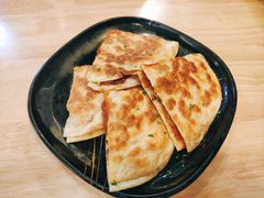 墨西哥牛肉奶酪饼-红小满休闲餐厅(十全街店)