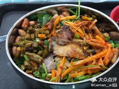 -红鼻子桂林米粉(金唐新光界店)
