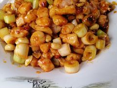 宫保鸡丁-海碗油泼面·八次方·水库鱼·粘卷子(平谷店)