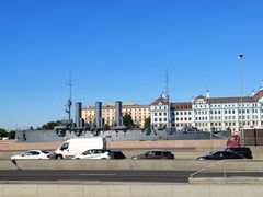 -阿芙乐尔号巡洋舰