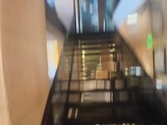 -桥边小楼·手工云南菜·古城观景小楼