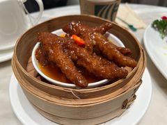 -香港百合居(LCM置汇旭辉广场店)