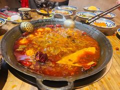 -旧街市鲜货老火锅(大光路店)