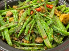 -堂瓦里·33年传统赣菜(第一街区店)