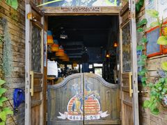 -城墙外BAR