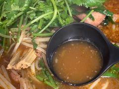 -肥汁米蘭香港米线(定西路店)