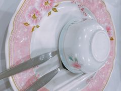 -光海鲜鱼翅餐厅(叻差拉披色路店)