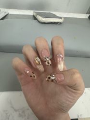 -尤米一站式美甲美睫