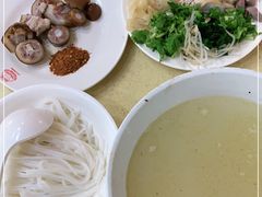 -桥香园云南过桥米线(金马碧鸡店)