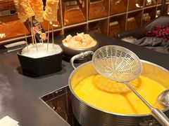 -鲜入唯煮·港式海鲜牛肉火锅(金宝街店)