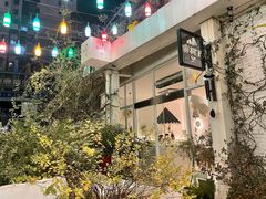 -春树下·树屋花房西餐厅(罍街AS1980店)