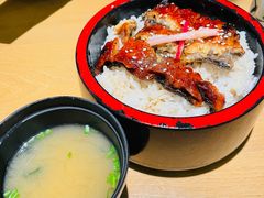 双层鳗鱼饭-沼津港渔市(宏伊国际广场店)