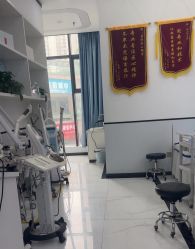 -蕾特恩专业祛痘·皮肤管理