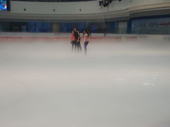 -冠军冰场CHAMPION RINK(环球银泰城店)